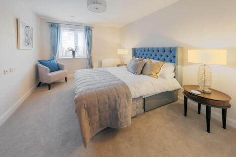 Spacious second bedroom of apartment 47